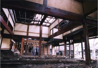 古民家の解体現場