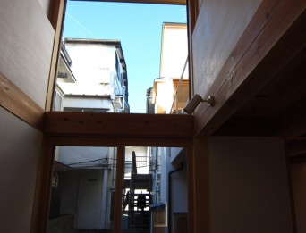 木組みの家「高円寺の家」吹抜け西側